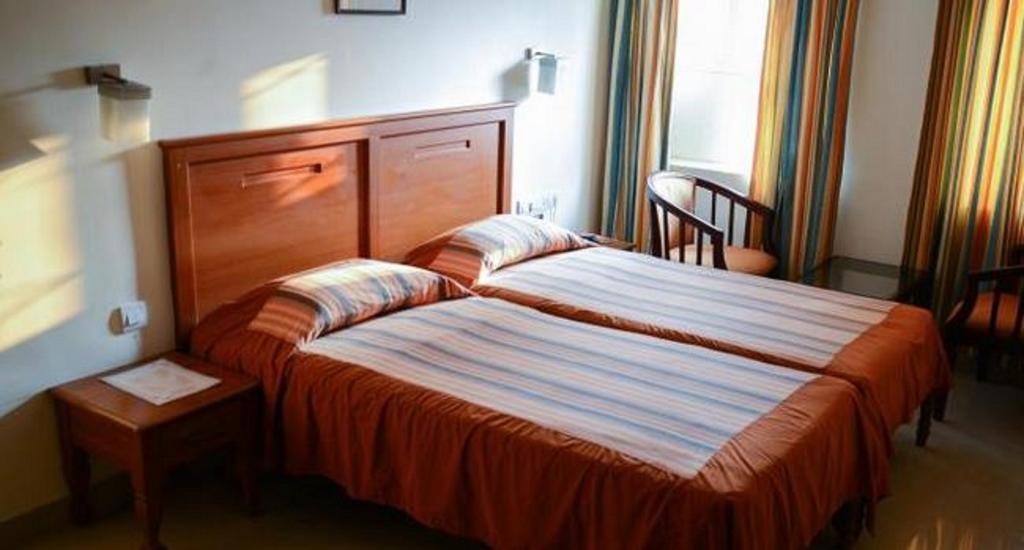 Hotel Hill View Kochi Ruang foto